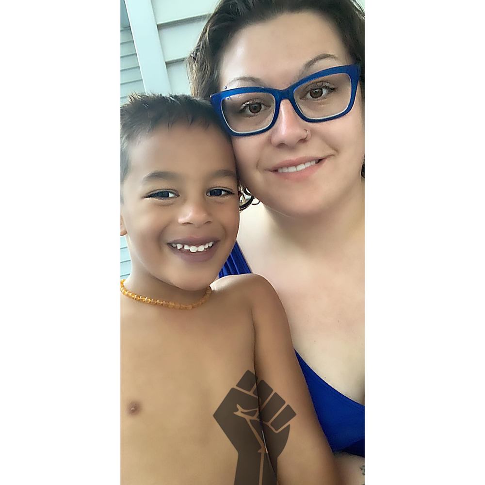 Meet your Posher, Andrea